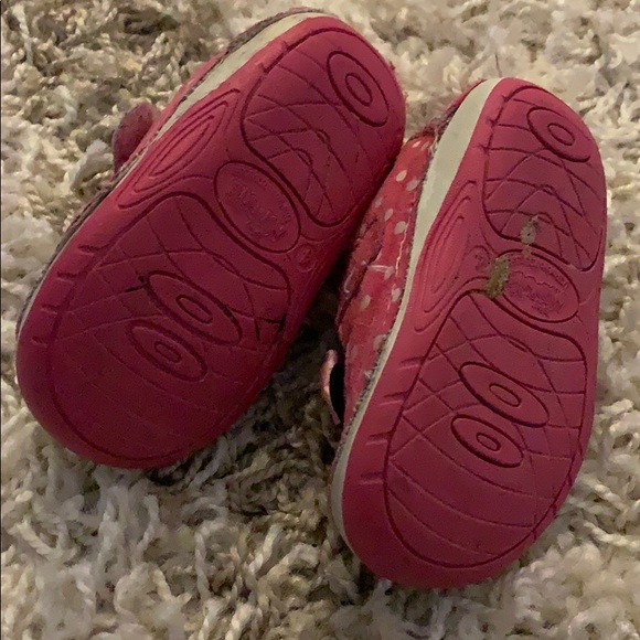 Minnie Mouse shoes - Picture 2 of 4